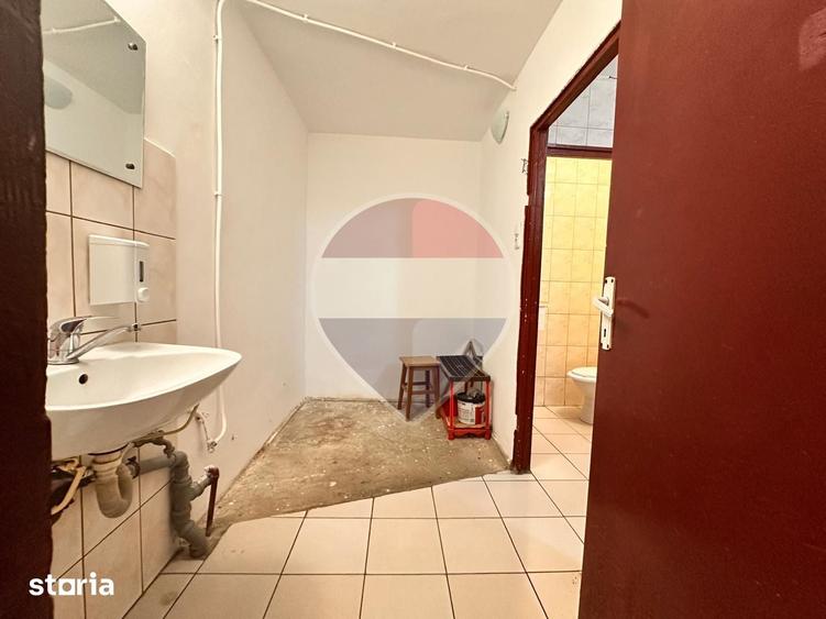 Spațiu comercial, de 70 mp, în Central
