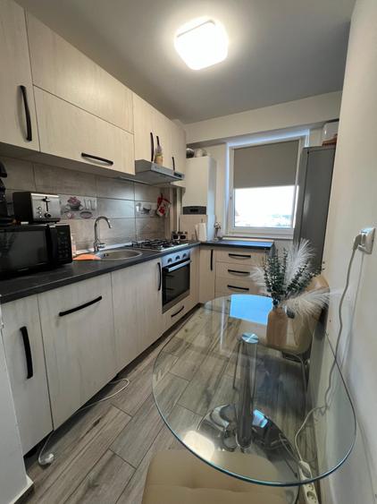 Apartament cu 2 camere decomandat, mobilat în Păcurari