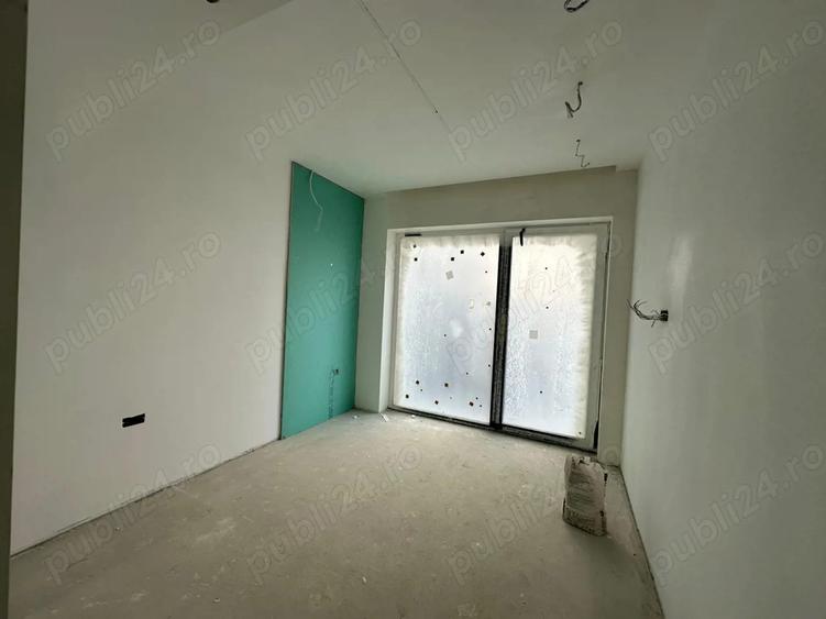 Apartament cu 2 camere semidecomandat în Sisești