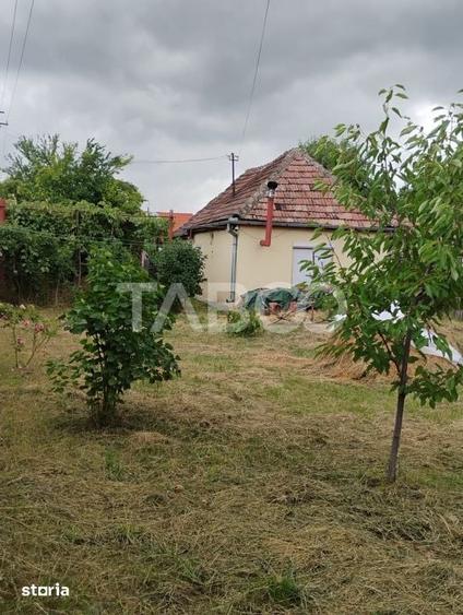 Casă cu 2 camere cu Teren 80 Mp în Central