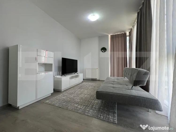 Apartament cu 2 camere de inchiriat Zona Centrala, bl - 2