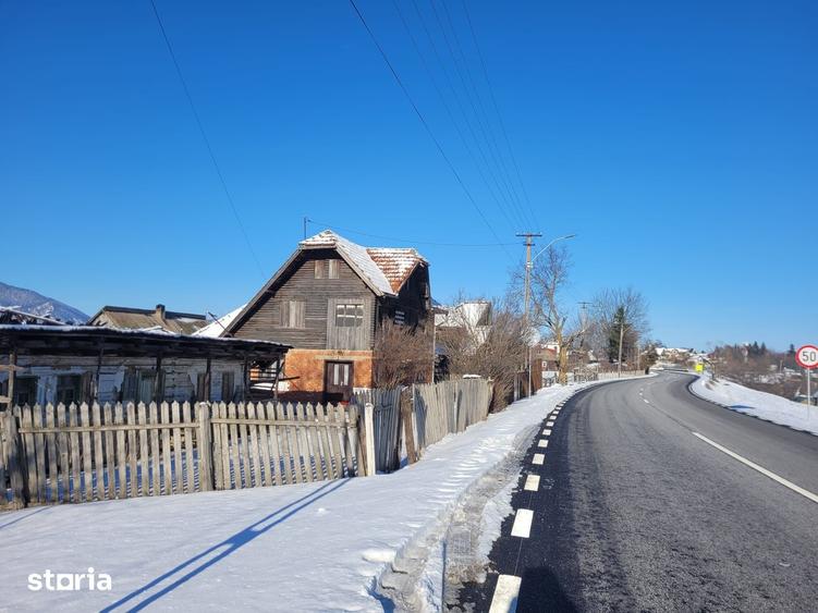 Teren de 10669 mp, în Central