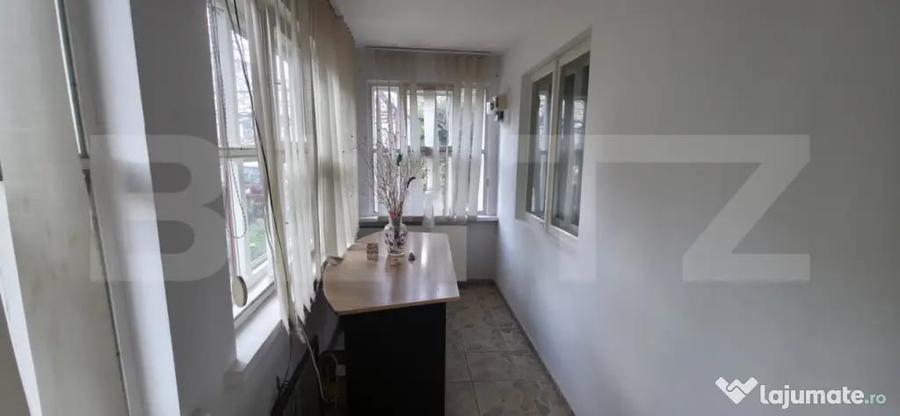 Casă cu 3 camere cu Teren 400 Mp în Central