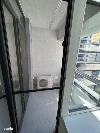 Garsonieră decomandată în Jiului