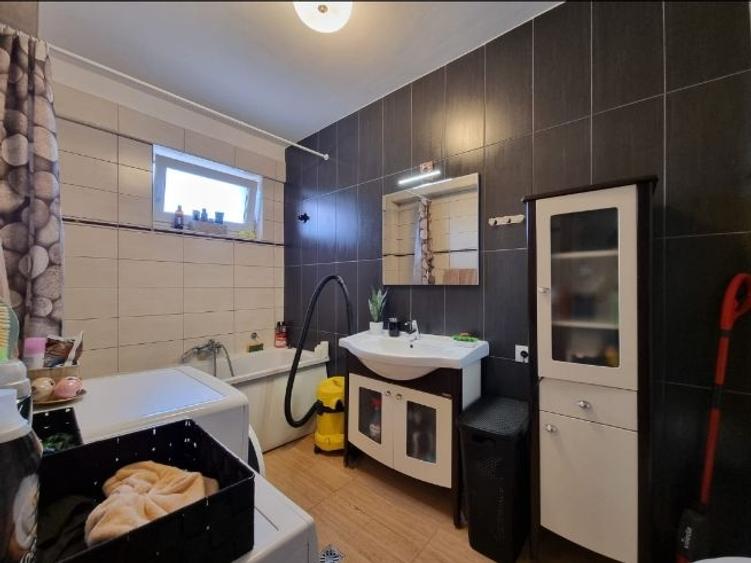 Apartament cu 2 camere semidecomandat în Andrei Mureșanu