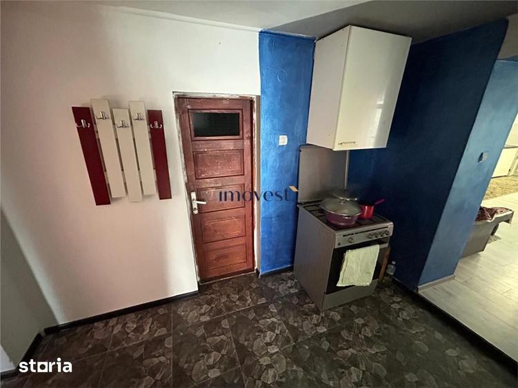 Casă cu 4 camere cu Teren 2700 Mp în Doba
