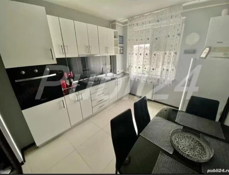 Apartament cu 2 camere semidecomandat în Hipodrom