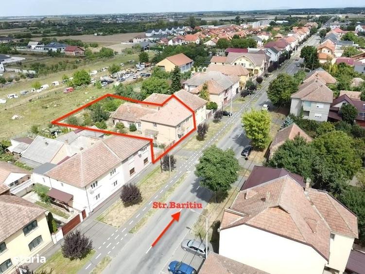 Casă cu 4 camere în Central