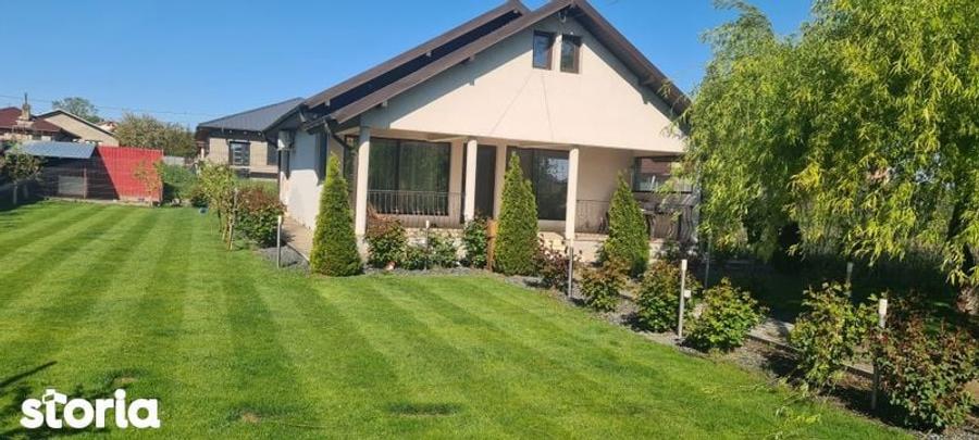 Casă cu 3 camere cu Teren 92 Mp în Tulucești
