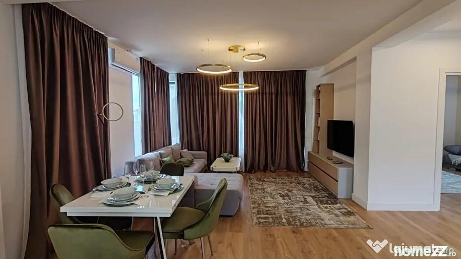 Casă cu 5 camere cu Teren 305 Mp în Domnești
