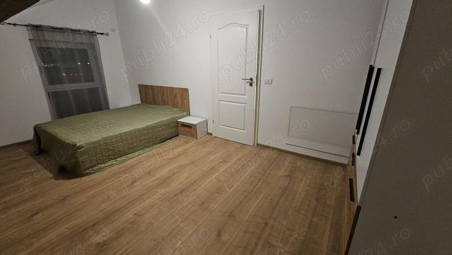 Casă cu 4 camere cu Teren 305 Mp în Moșnița Nouă