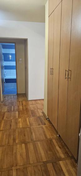 Apartament cu 4 camere decomandat în Aradului