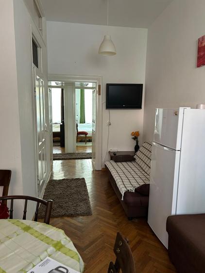 Apartament cu 2 camere semidecomandat în Lazaret