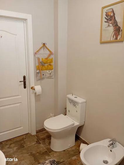 Apartament cu 2 camere semidecomandat în Sud