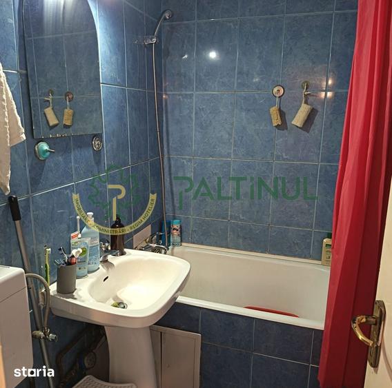 Apartament cu 2 camere semidecomandat în Vasile Aaron