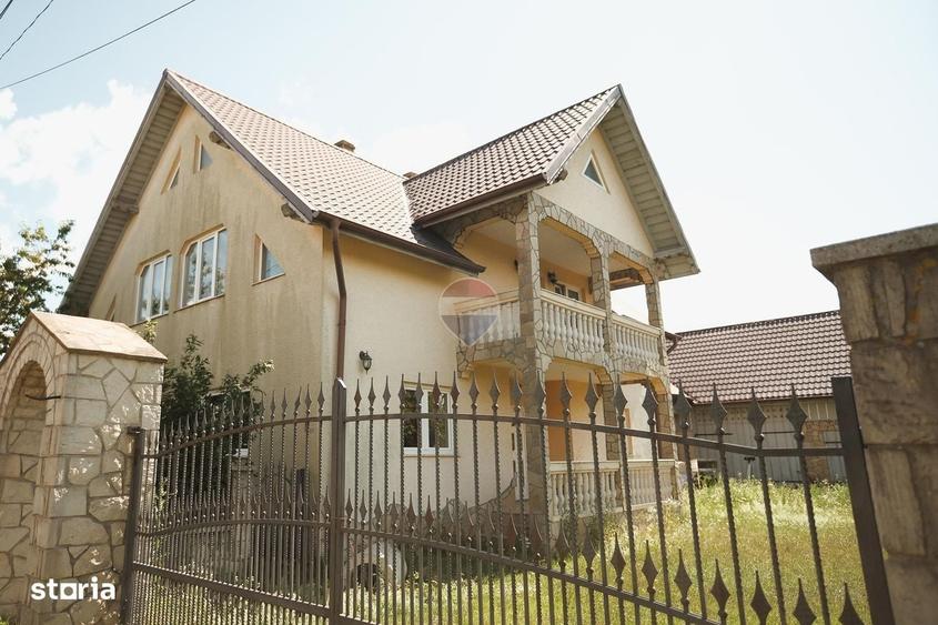 Casă cu 4 camere în Racova