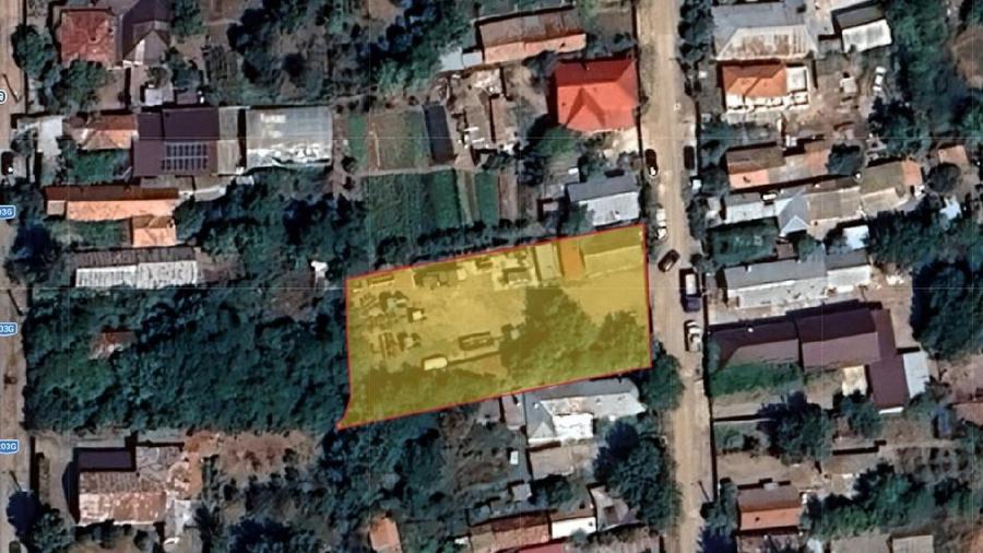 Teren Construcții intravilan de 1400 mp, în Stâlpu