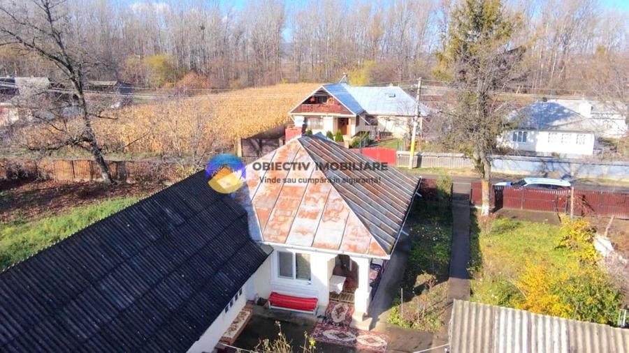 Casă cu 3 camere cu Teren 5062 Mp în Central