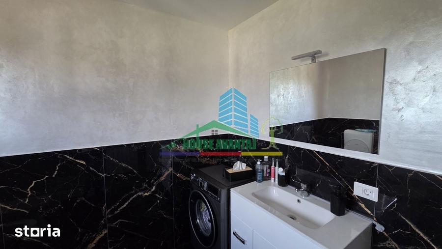 Apartament cu 4 camere în Central