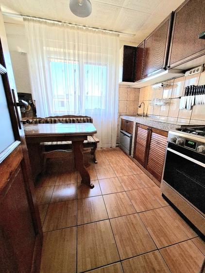 Apartament cu 2 camere semidecomandat în Est