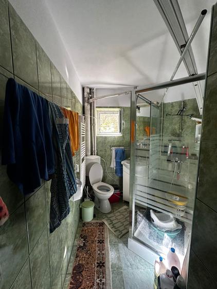 Apartament cu 3 camere decomandat, mobilat în Frumoasa