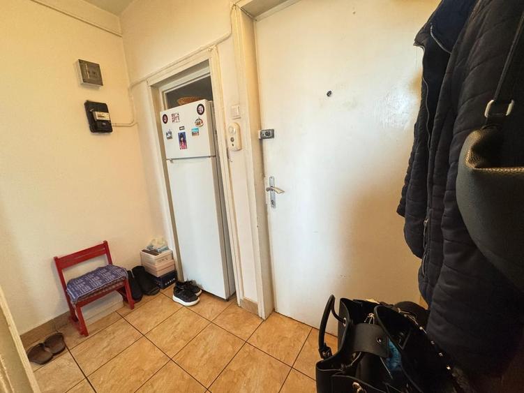Apartament cu 2 camere semidecomandat în Gara de Nord