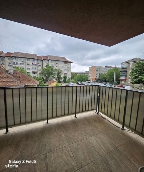Apartament cu 3 camere în Rogerius