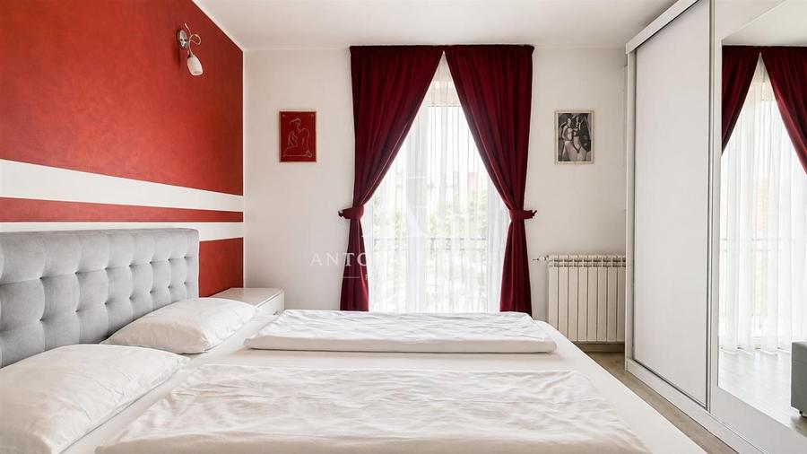 Apartament cu 3 camere semidecomandat în Dealuri Oradea