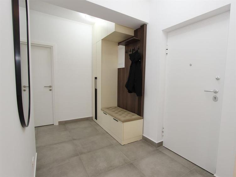 Apartament cu 2 camere decomandat, mobilat în Primăverii
