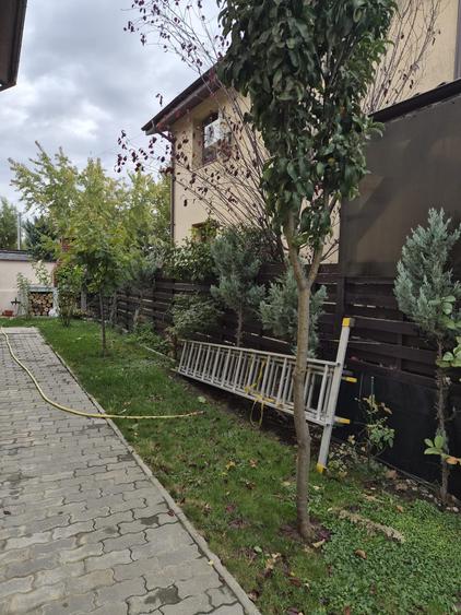 Casă individuală cu 4 camere cu Canalizare în Bragadiru