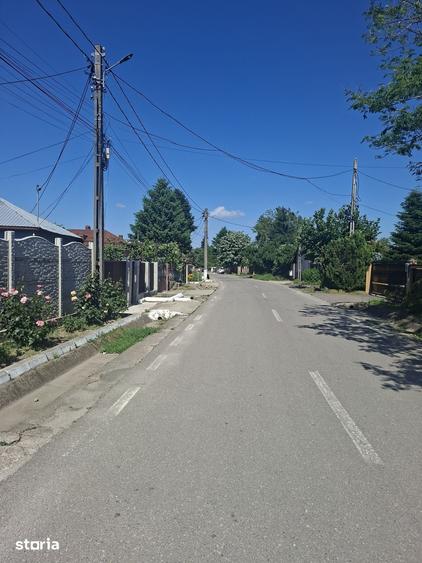 Teren de 1300 mp, în Cornetu