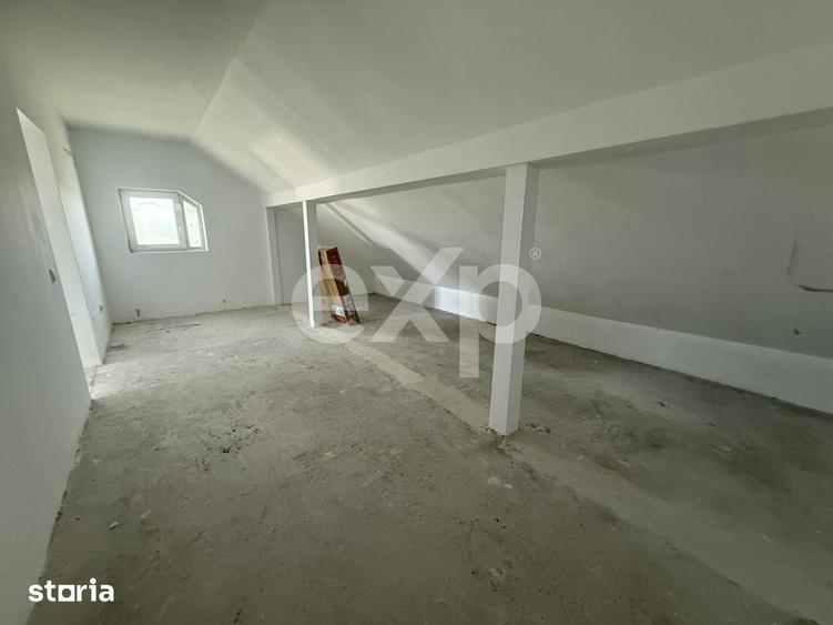 Casă cu 5 camere cu Teren 392 Mp în Miroslava