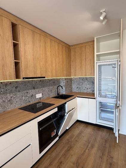 Apartament cu 2 camere decomandat, mobilat în Aviației