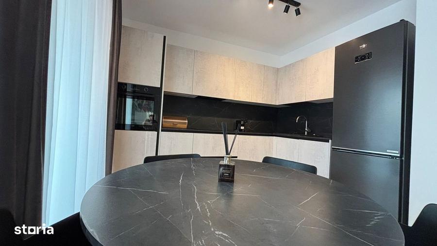 Apartament cu 2 camere decomandat în Băneasa