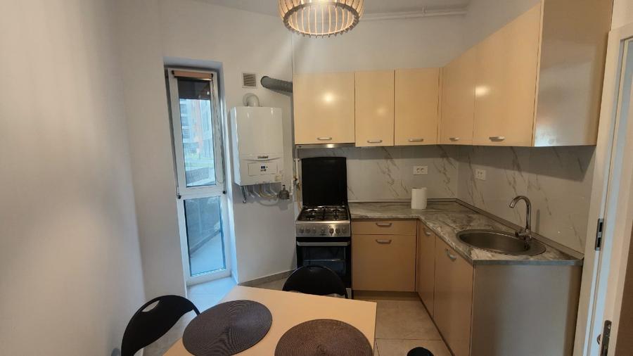 Apartament cu 2 camere decomandat în Aradului