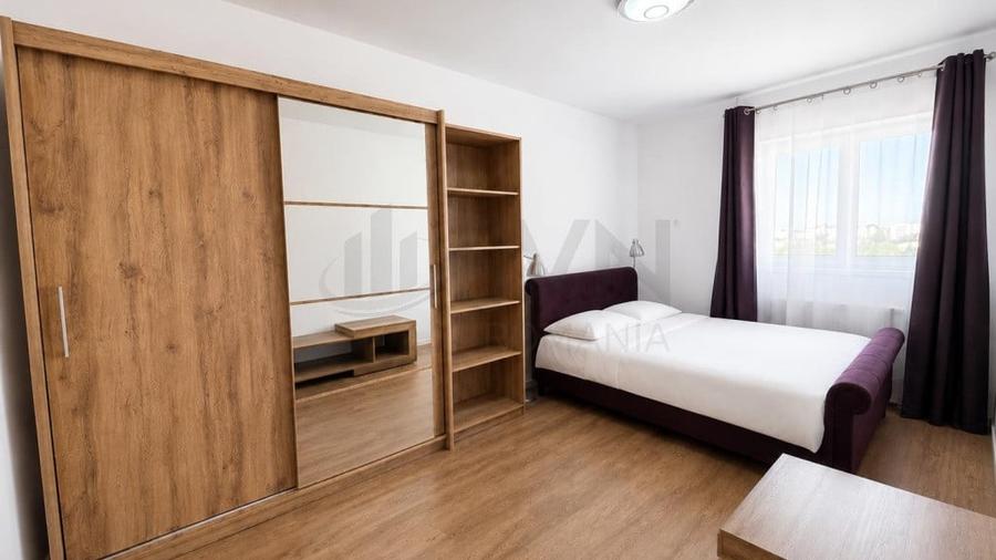Apartament cu 3 camere decomandat în Lujerului
