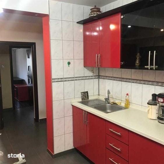 Apartament cu 3 camere decomandat în 13 Septembrie