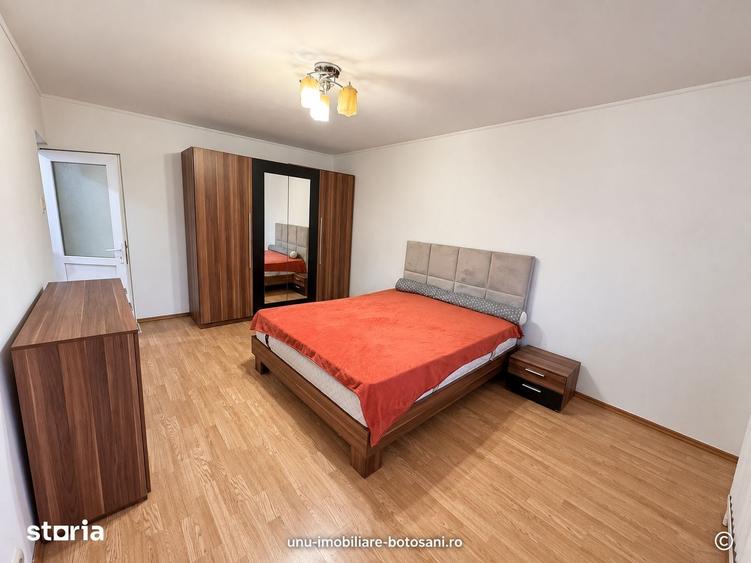 Apartament dec.-2 camere- 2 balcoane - Zona Savenilor T.Vladimirescu - 11