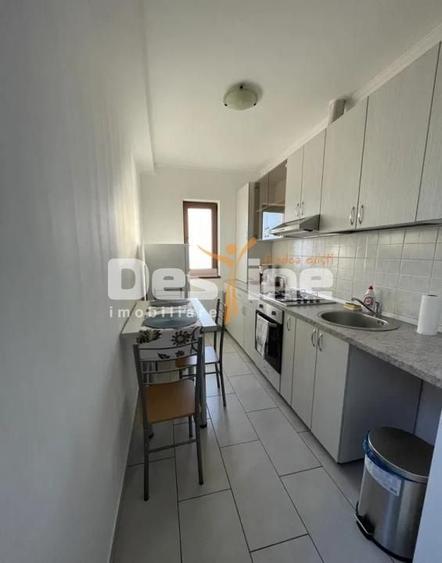 Apartament cu 2 camere decomandat în Aradului