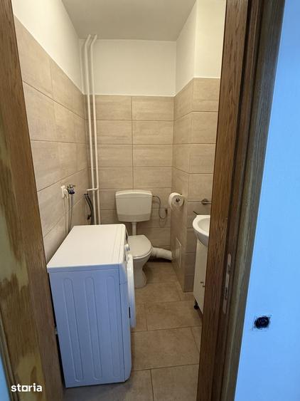 Apartament cu 3 camere în Centrul Civic