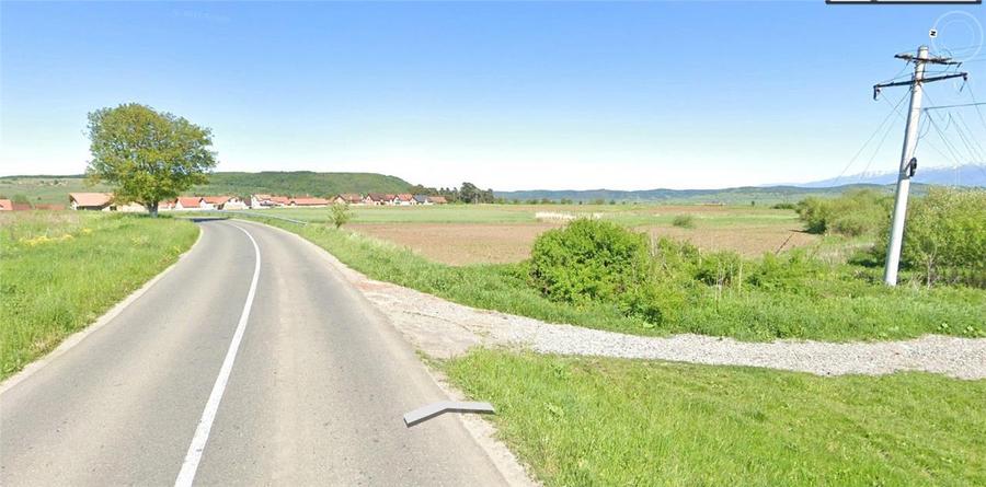Teren extravilan 4.500- max.18.300mp in comuna Rosia (17 km de Sibiu) - 2