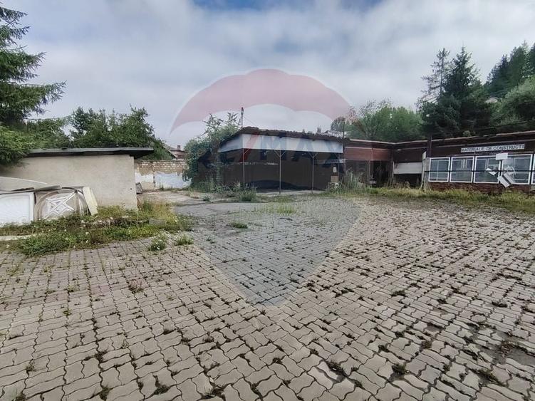 Spațiu industrial, de 481 mp, în Central