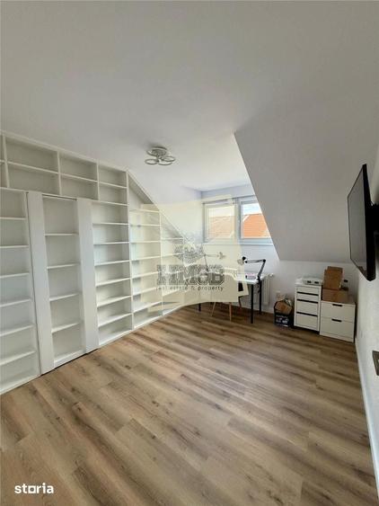 Apartament cu 4 camere decomandat în Terezian
