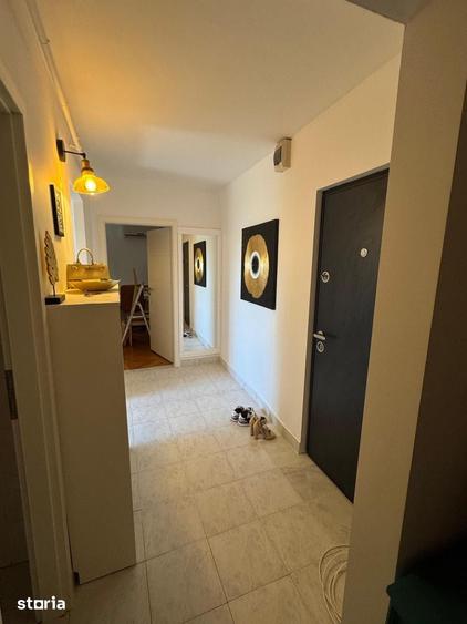 Apartament cu 2 camere în Girocului