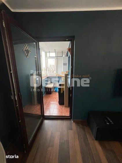 Apartament cu 2 camere, mobilat în Delfinariu