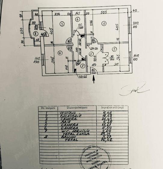 Apartament cu 3 camere decomandat în Nerva Traian