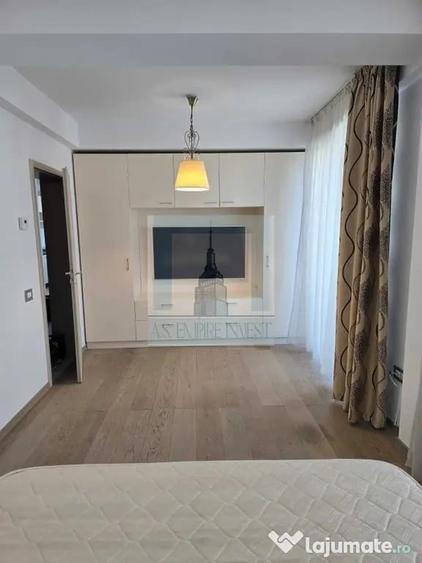 Apartament cu 2 camere decomandat în Centrul Istoric
