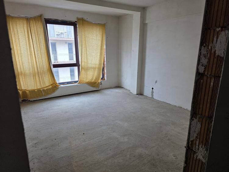 Apartament cu 2 camere în Florești