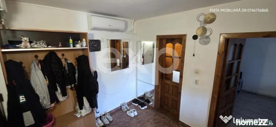 Apartament cu 2 camere decomandat în Micro 4