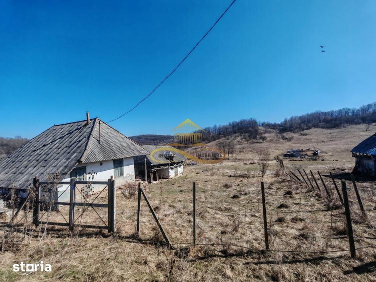 Teren de 6625 mp, în Mărgineni